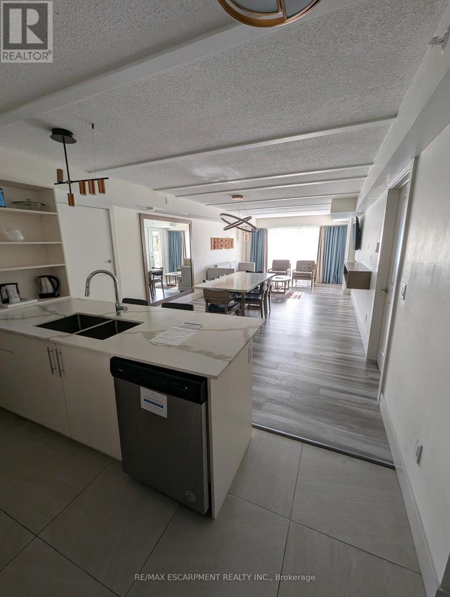 4403 & 4405 - 9 Harbour Street, Collingwood, Ontario  L9Y 5B5 - Photo 5 - S12808018