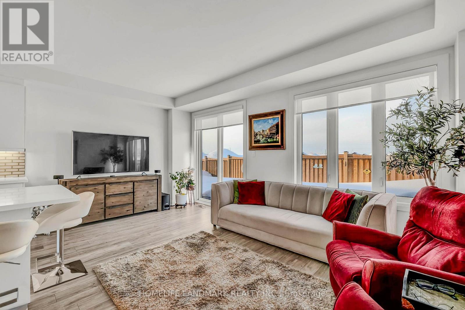 53 Sagewood Avenue, Barrie, Ontario  L9J 0K4 - Photo 10 - S12808042