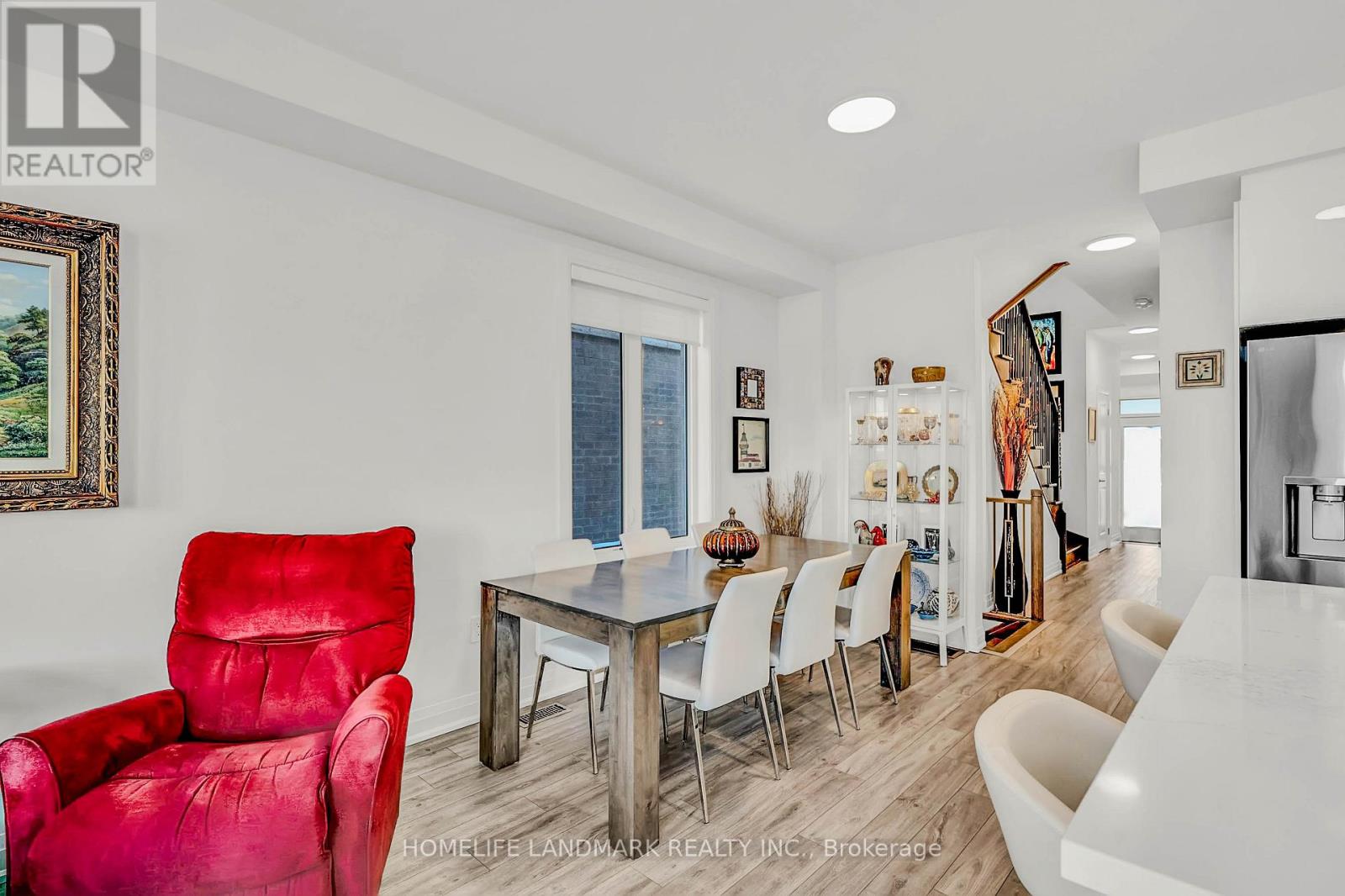 53 Sagewood Avenue, Barrie, Ontario  L9J 0K4 - Photo 11 - S12808042