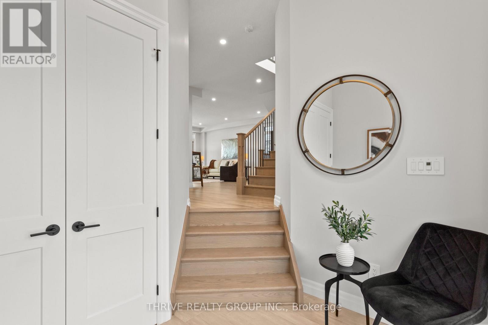 5 - 1061 Eagletrace Drive, London North, Ontario  N6G 0T3 - Photo 4 - X12805920