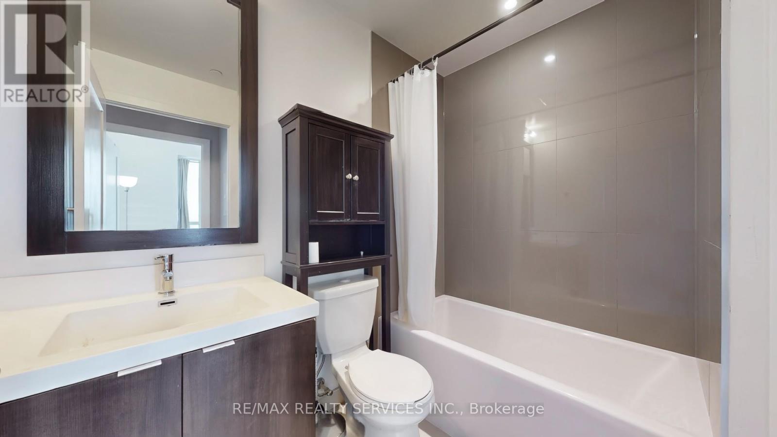 3210 - 7 Mabelle Avenue, Toronto, Ontario  M9A 0C9 - Photo 17 - W12808036