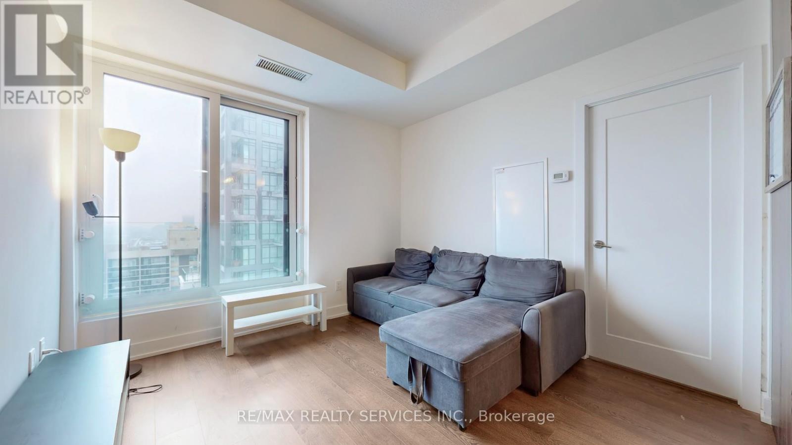 3210 - 7 Mabelle Avenue, Toronto, Ontario  M9A 0C9 - Photo 6 - W12808036