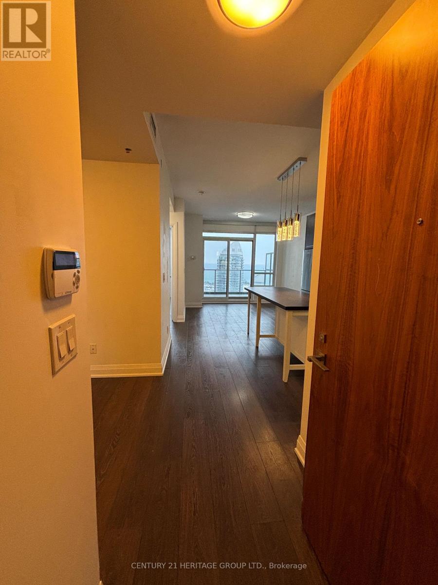 3201 - 36 Park Lawn Road, Toronto, Ontario  M8V 0E5 - Photo 4 - W12808044