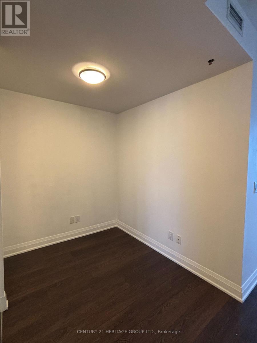 3201 - 36 Park Lawn Road, Toronto, Ontario  M8V 0E5 - Photo 9 - W12808044