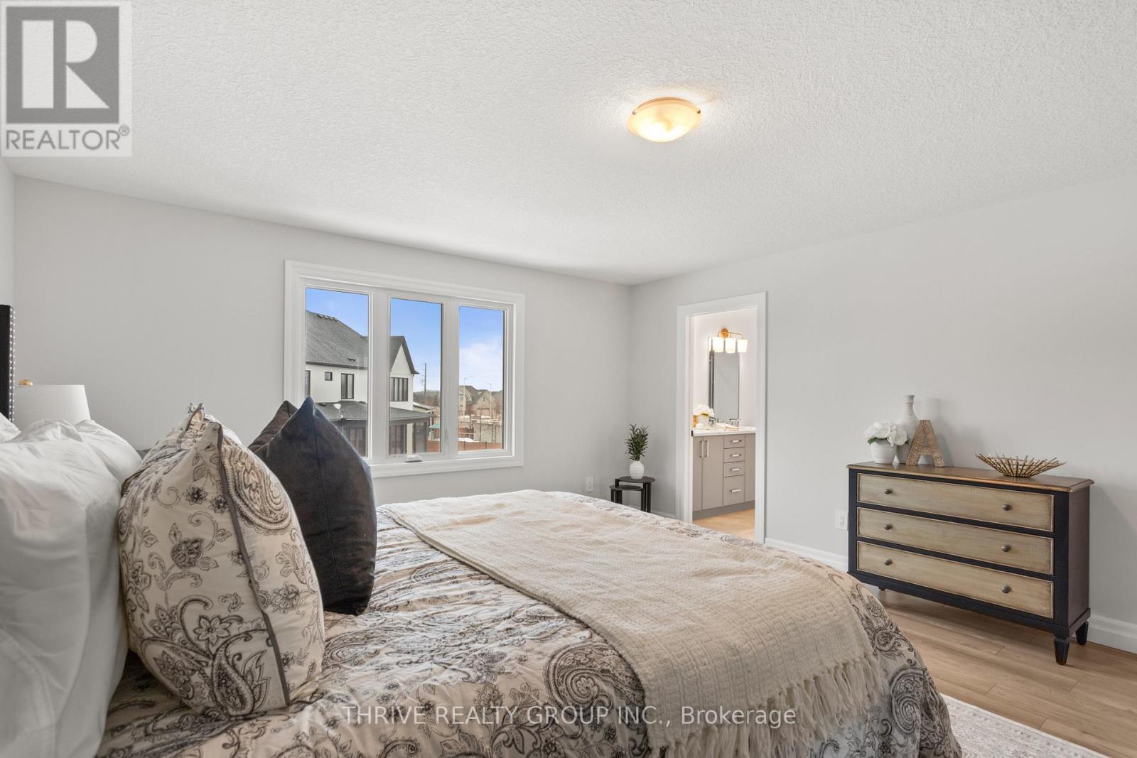 5 - 1061 Eagletrace Drive, London North, Ontario  N6G 0T3 - Photo 27 - X12805920