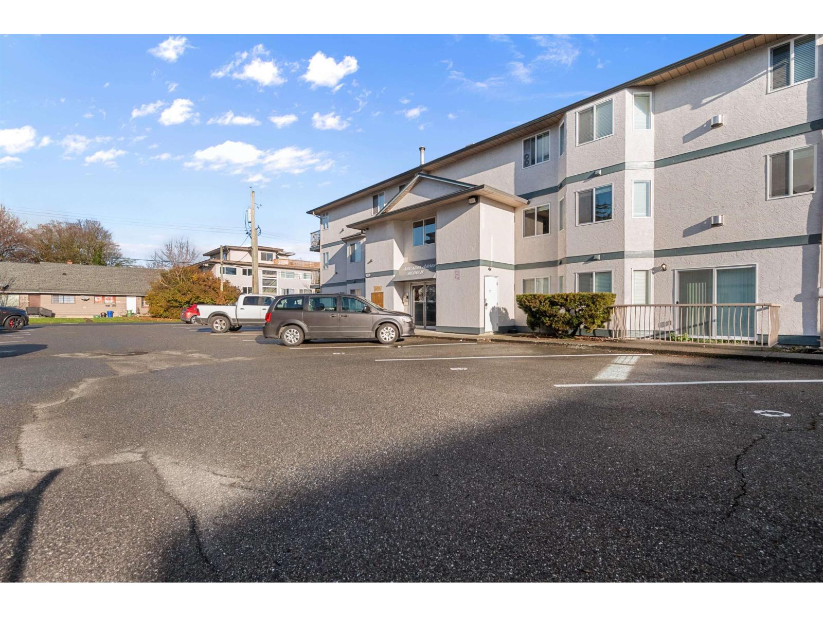 14 46160 Princess Avenue, Chilliwack Proper East, Chilliwack, British Columbia  V2P 2A7 - Photo 2 - R3091250