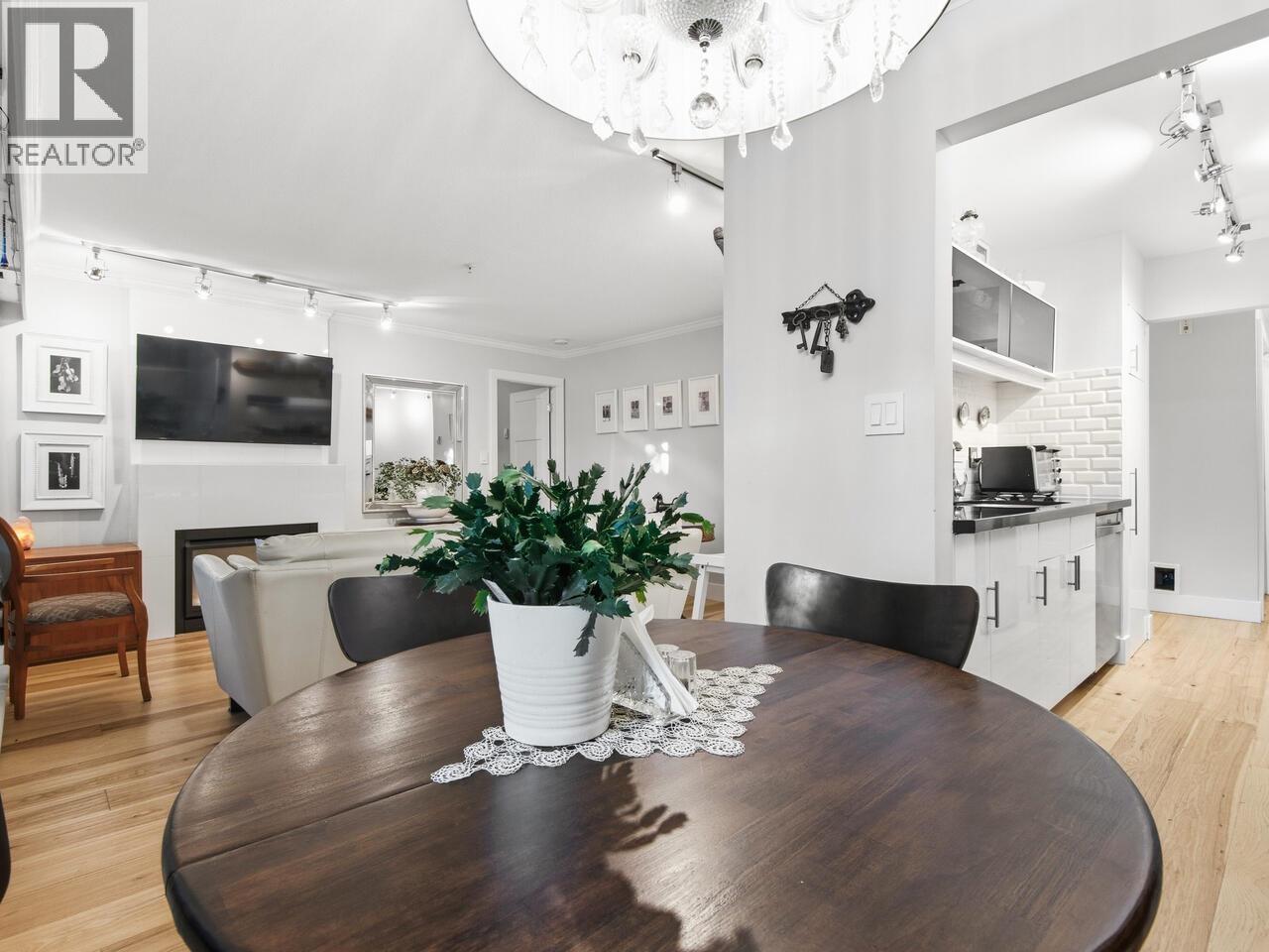 105 518 Thirteenth Street, New Westminster, British Columbia  V3M 4L9 - Photo 10 - R3092070