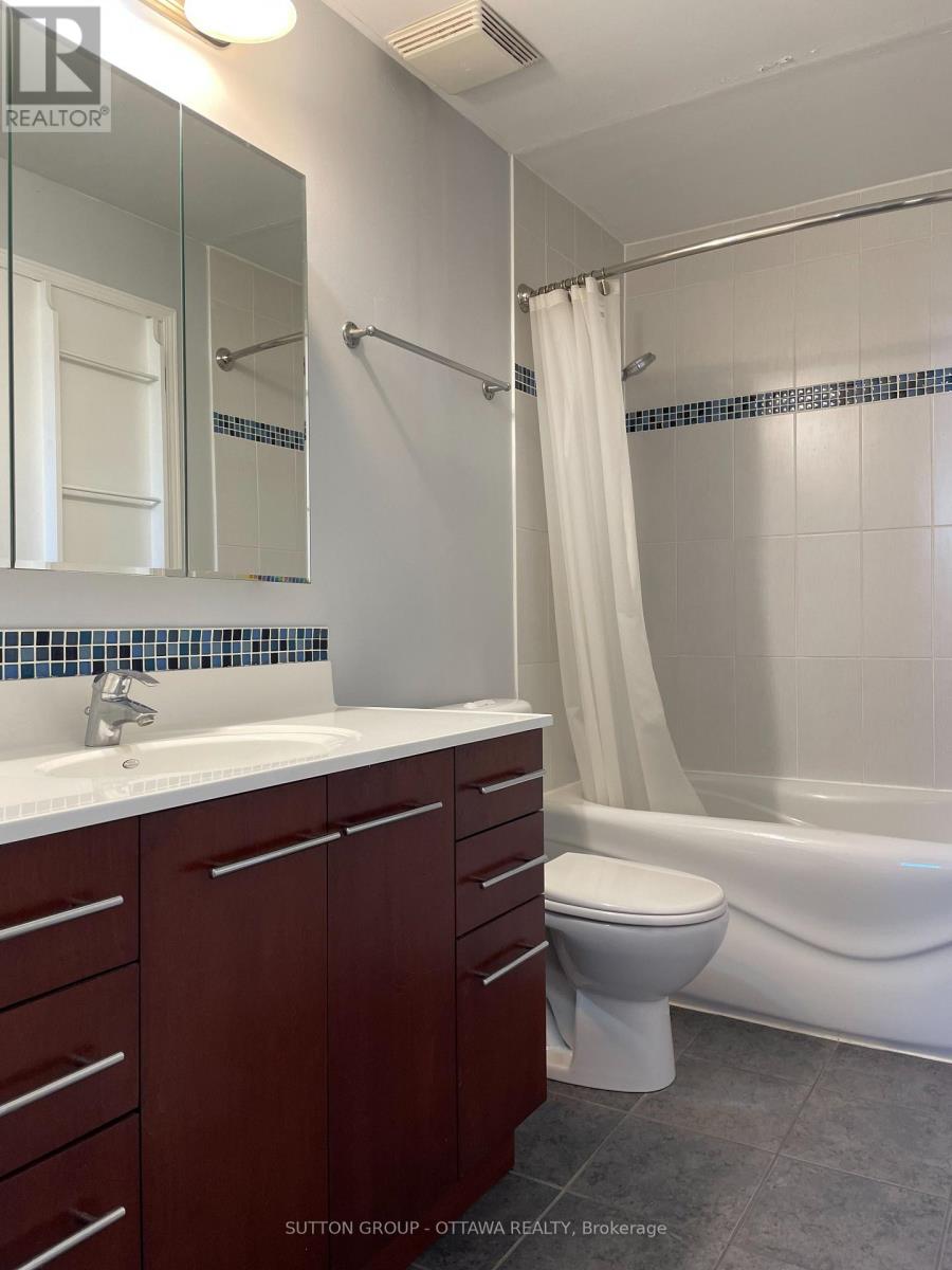 1191 Grenoble Crescent, Ottawa, Ontario  K1C 2C5 - Photo 13 - X12808084