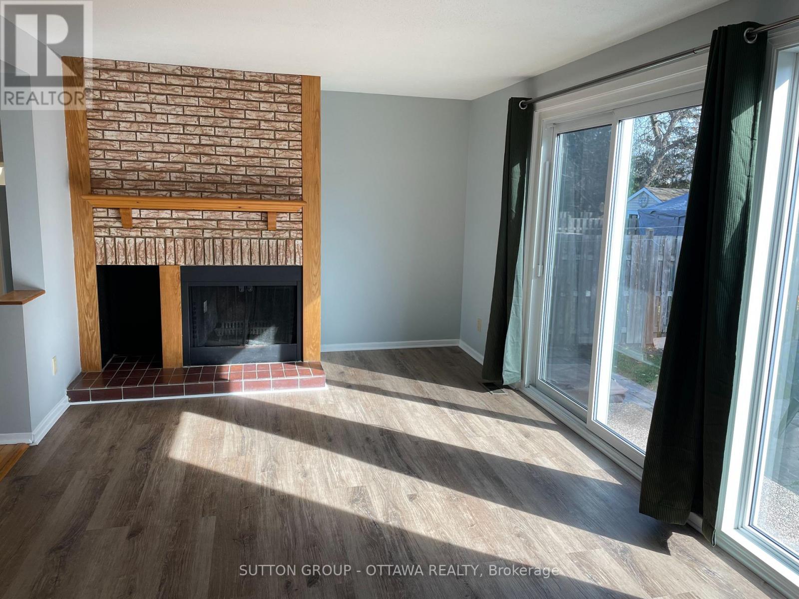 1191 Grenoble Crescent, Ottawa, Ontario  K1C 2C5 - Photo 5 - X12808084