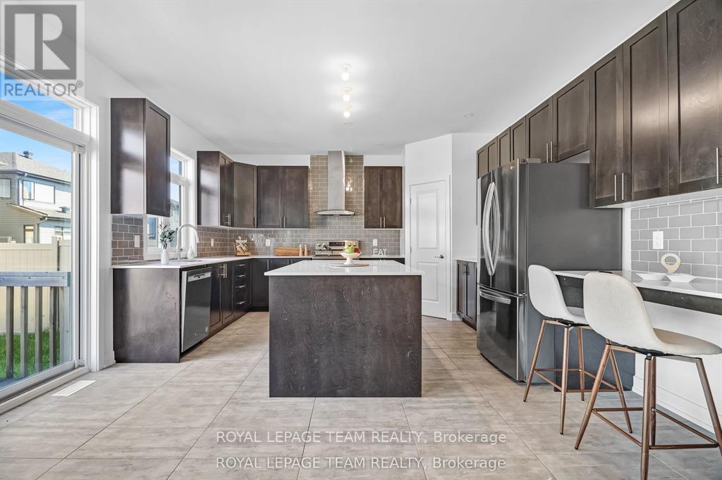 76 Big Dipper Street, Ottawa, Ontario  K4M 0L8 - Photo 17 - X12808092