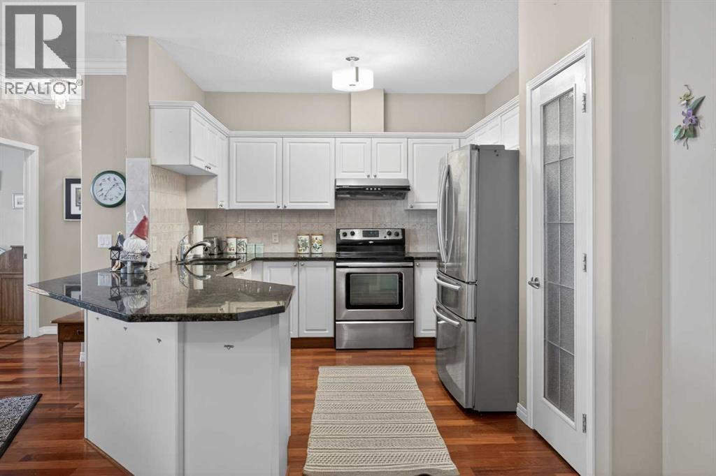 1207, 1207 Lake Fraser Court Se, Calgary, Alberta  T2J 7H4 - Photo 6 - A2281933