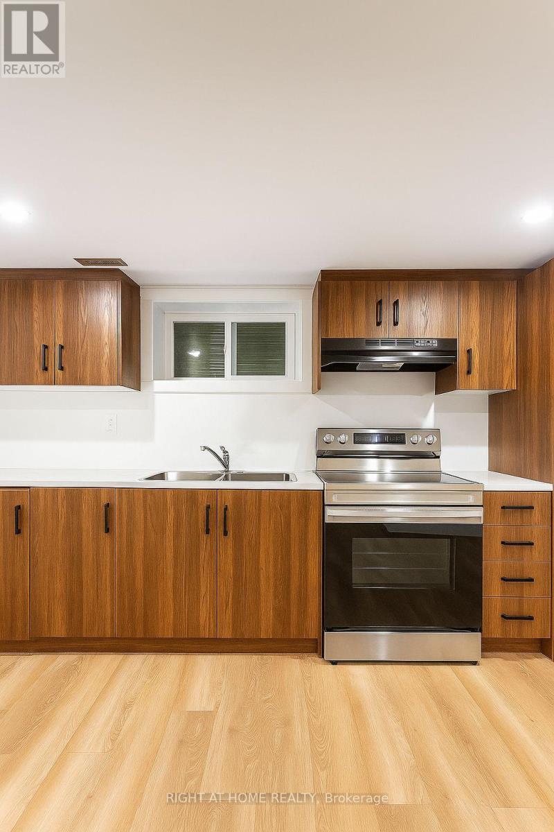 BSMT 2 - 24 SUNBAY COURT, Richmond Hill, Ontario