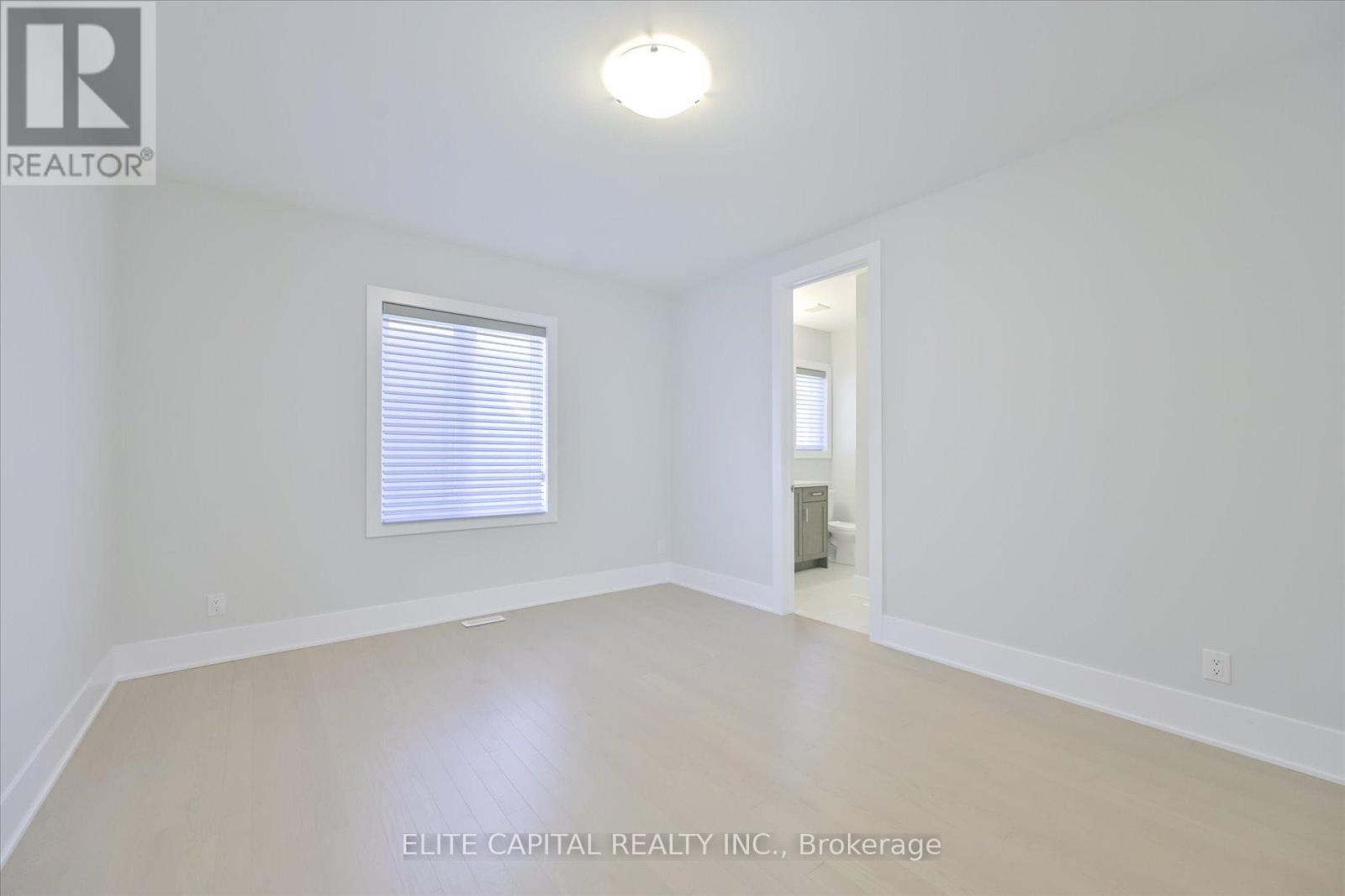 45 Godfrey Willis Drive, Markham, Ontario  L6C 3N2 - Photo 38 - N12808106