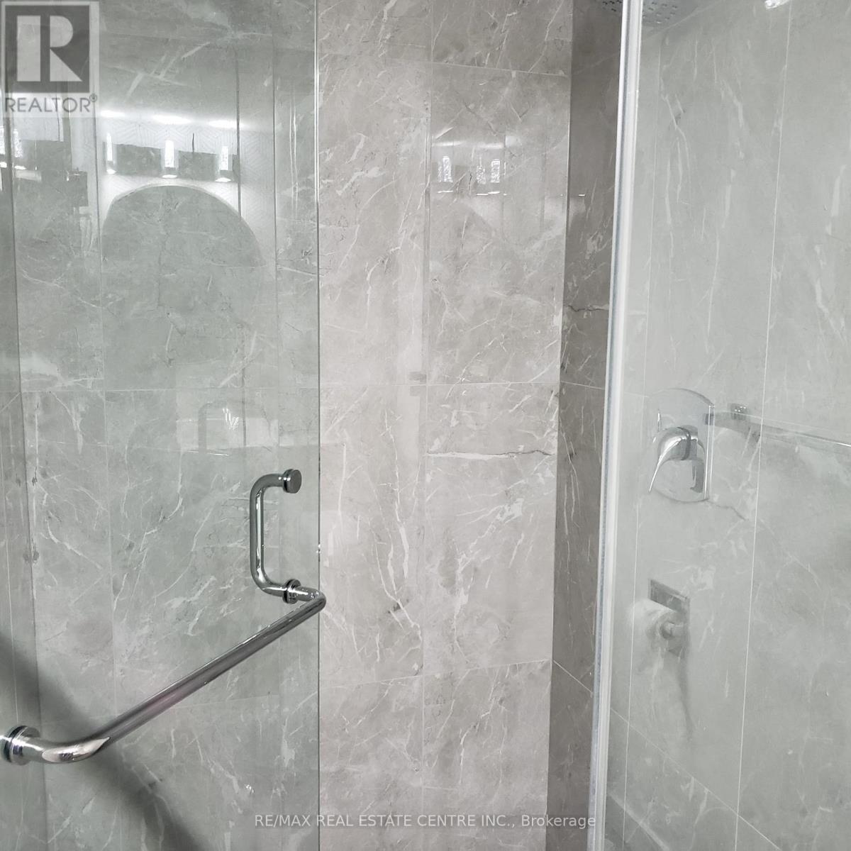 501 - 3605 Kariya Drive E, Mississauga, Ontario  L5B 3J4 - Photo 17 - W12805546