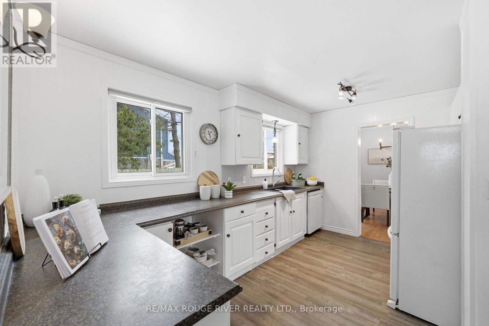 585 Burwash Street, Cobourg, Ontario  K9A 1Y7 - Photo 12 - X12806796