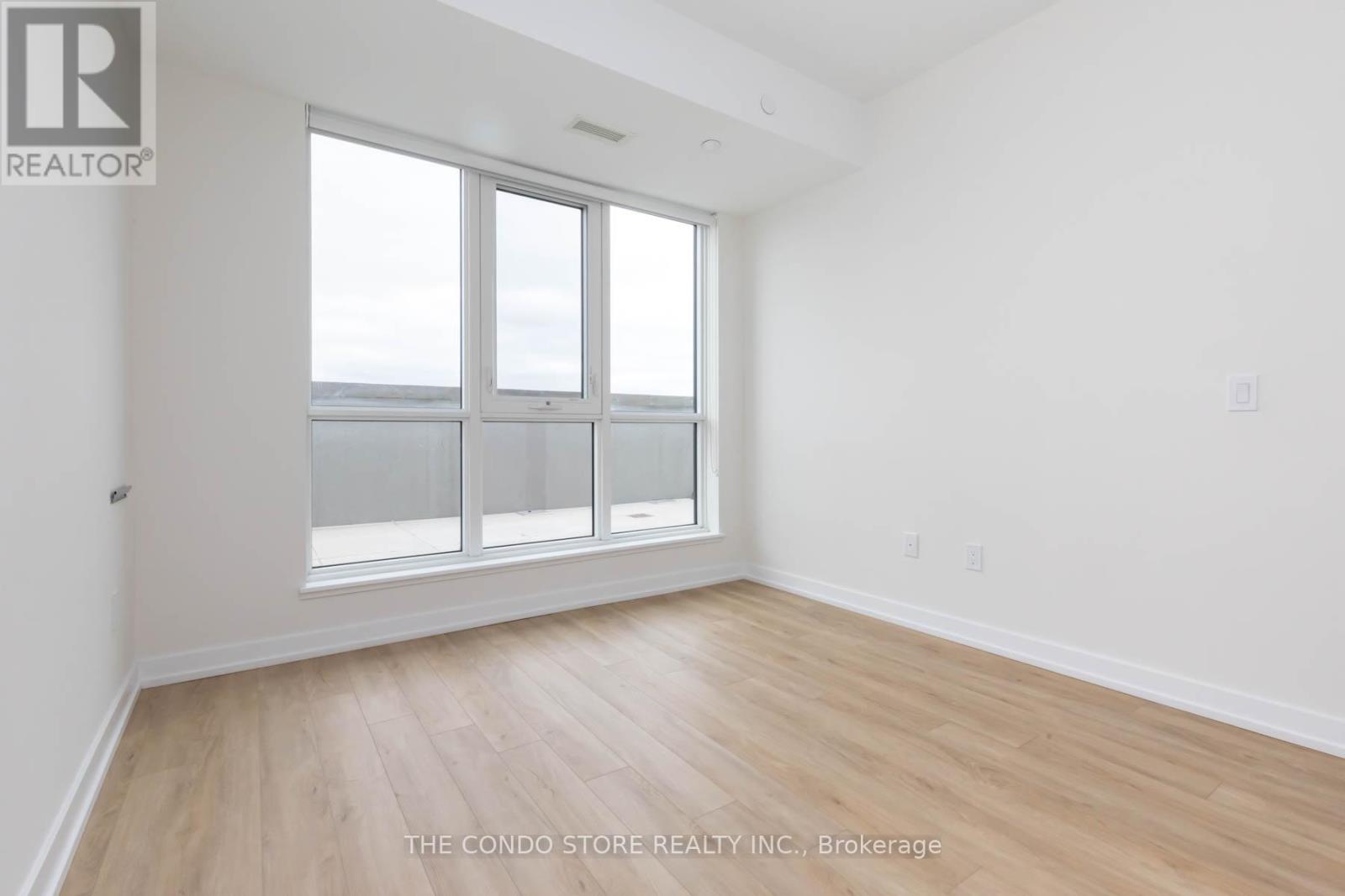 524 - 2300 St. Clair Avenue W, Toronto, Ontario  M6N 0B3 - Photo 18 - W12808090