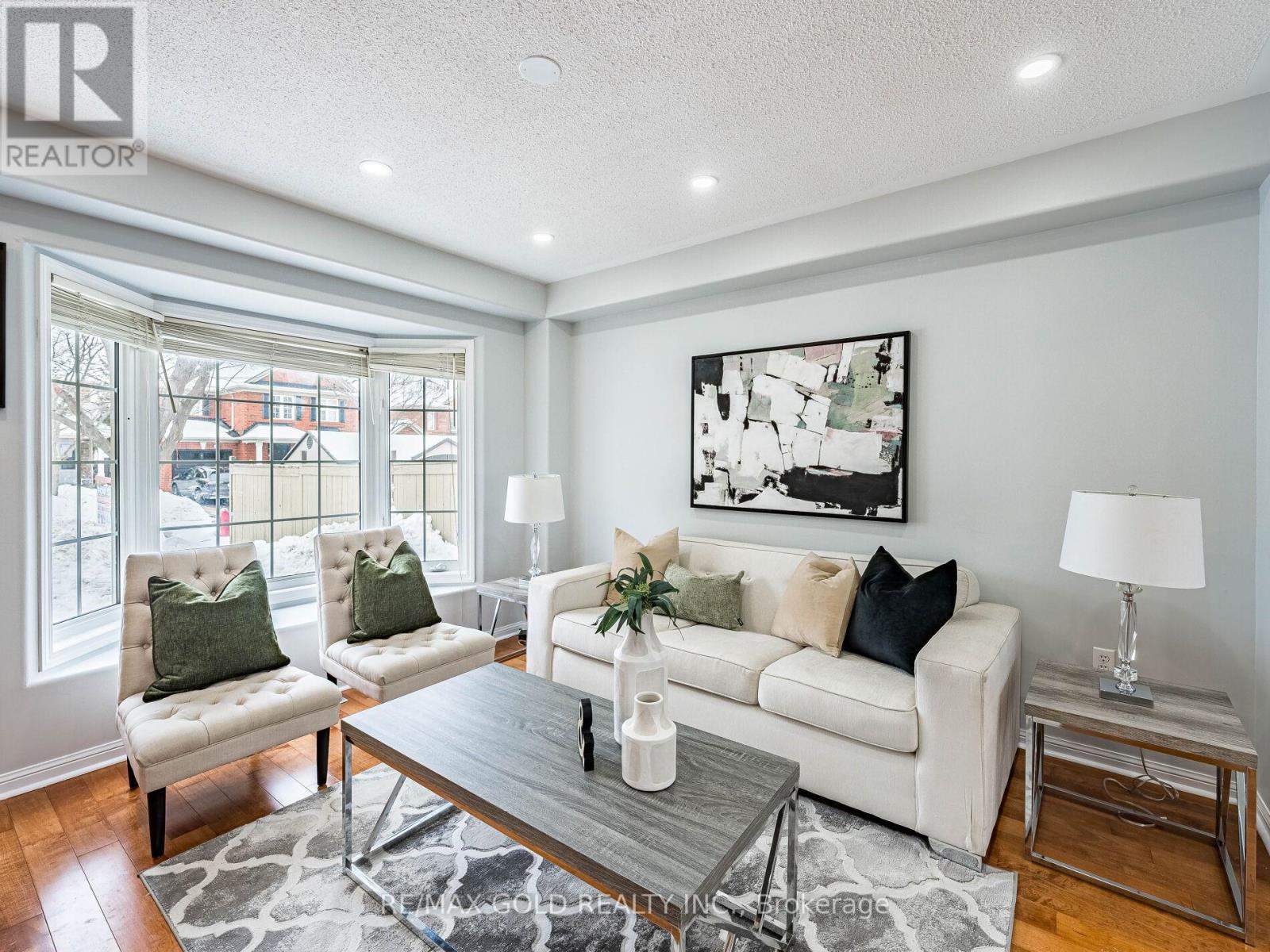 27 Allness Road, Brampton, Ontario  L7A 3N7 - Photo 5 - W12808116