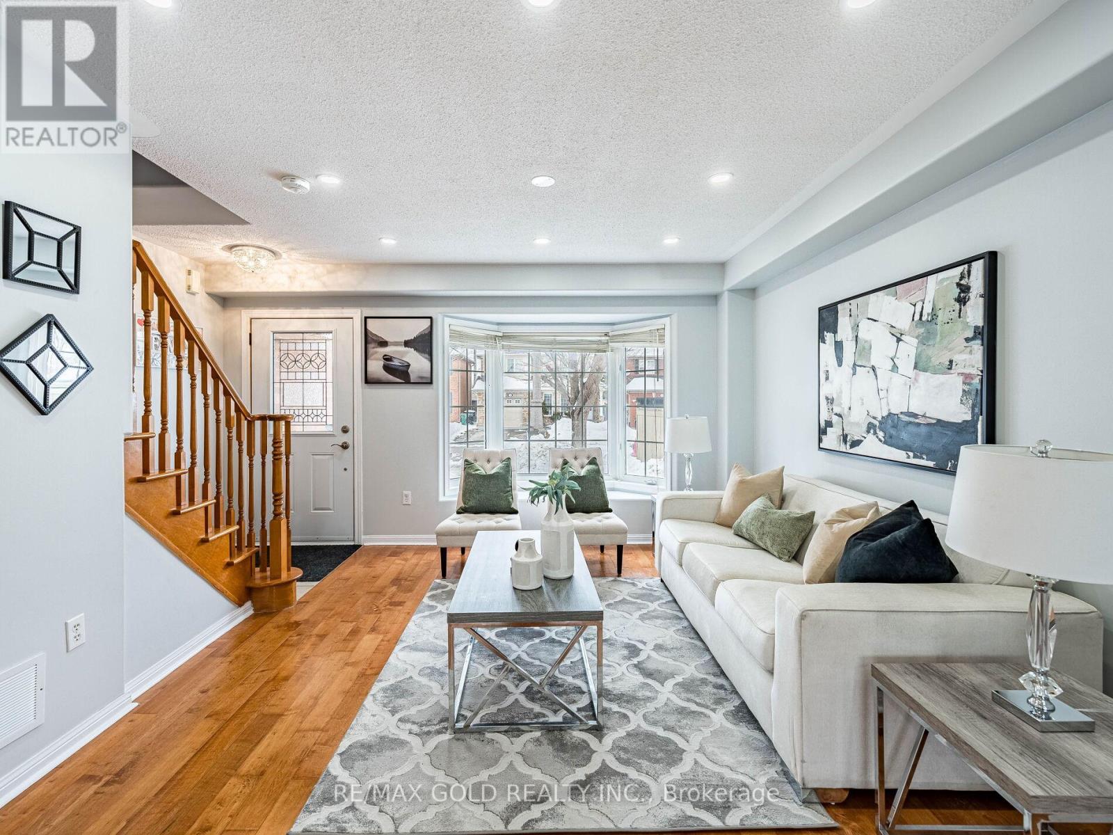 27 Allness Road, Brampton, Ontario  L7A 3N7 - Photo 6 - W12808116