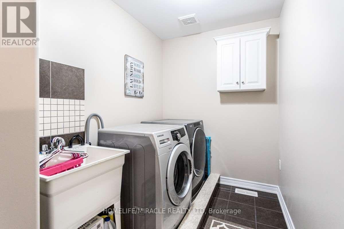 94 Fall Fair Way, Hamilton, Ontario  L0R 1C0 - Photo 25 - X12808086