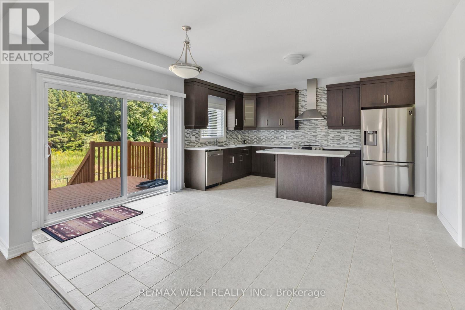 3602 Carolina Court, Fort Erie, Ontario  L0S 1N0 - Photo 31 - X12808104