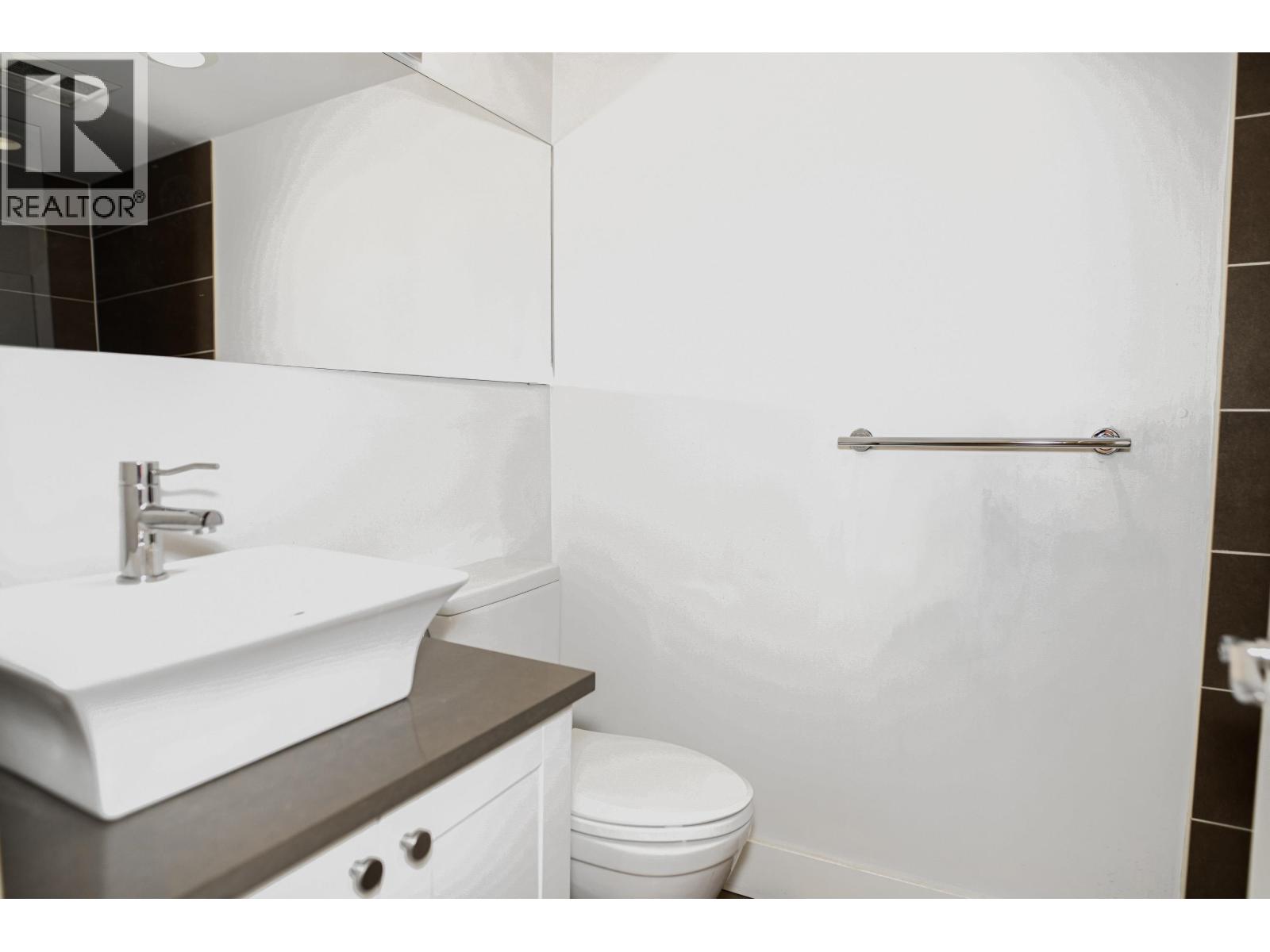 202 1188 Quebec Street, Vancouver, British Columbia  V6A 4B3 - Photo 17 - R3076695