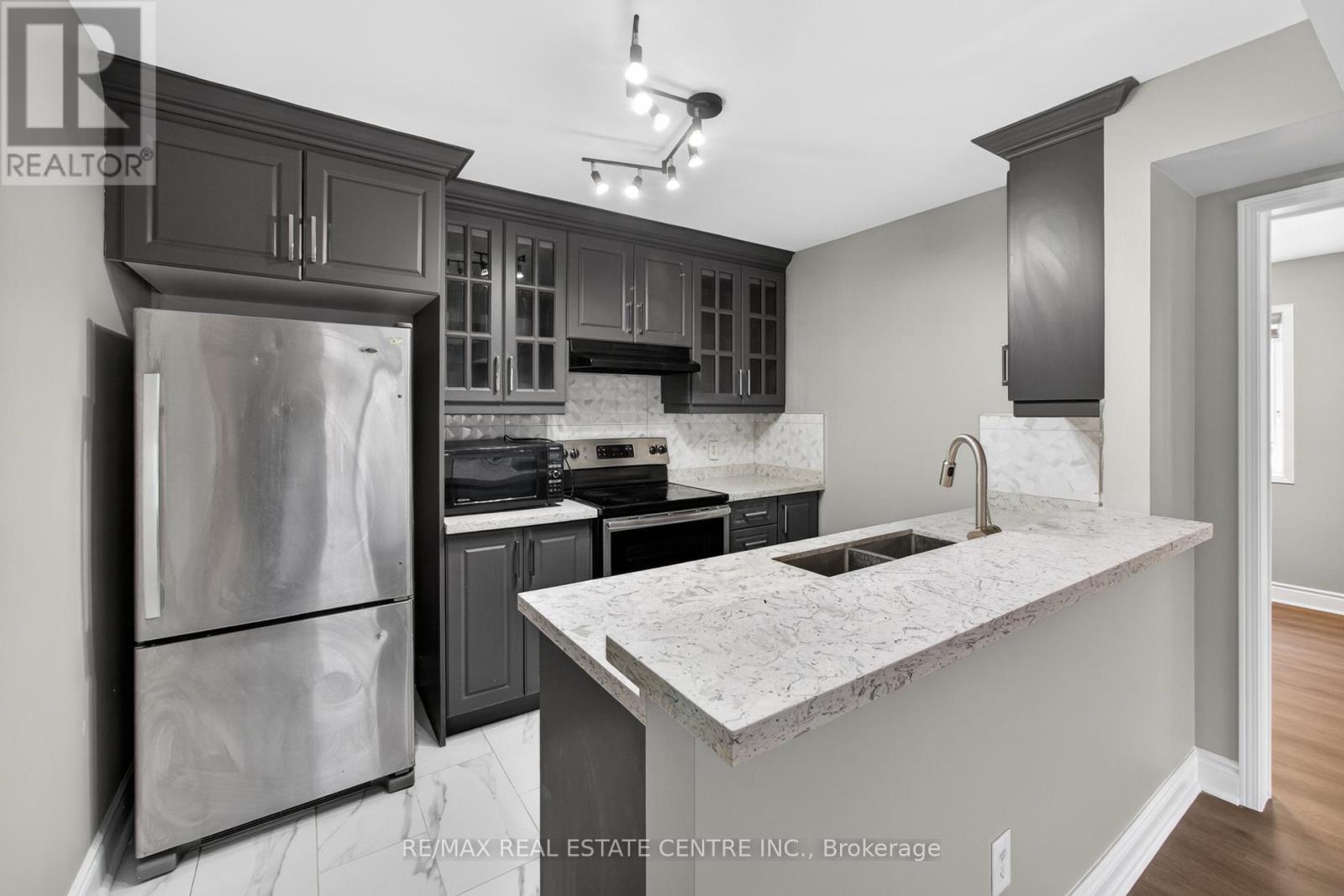 105 - 5035 Oscar Peterson Boulevard, Mississauga, Ontario  L5M 0P4 - Photo 10 - W12807966