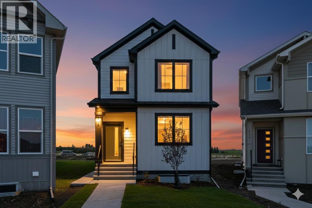 175 Belvedere Crescent Se, Calgary, Alberta  T2A 7Y5 - Photo 1 - A2285094