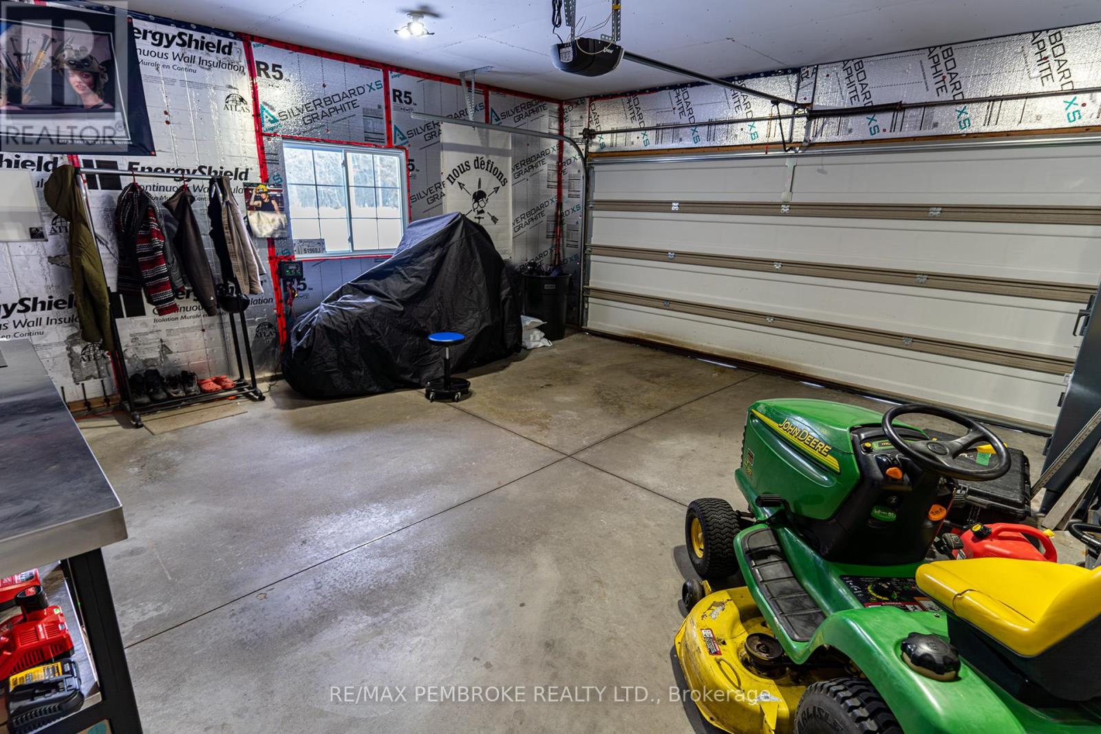 31 Airport Road, Petawawa, Ontario  K8A 6W7 - Photo 43 - X12808150