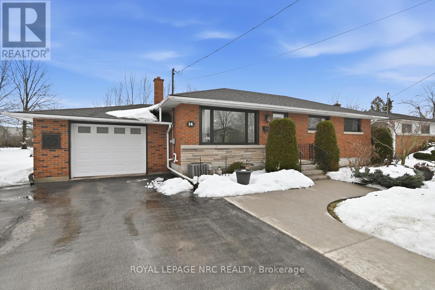 14 Terrace Avenue, Welland, Ontario  L3C 2C4 - Photo 1 - X12808136