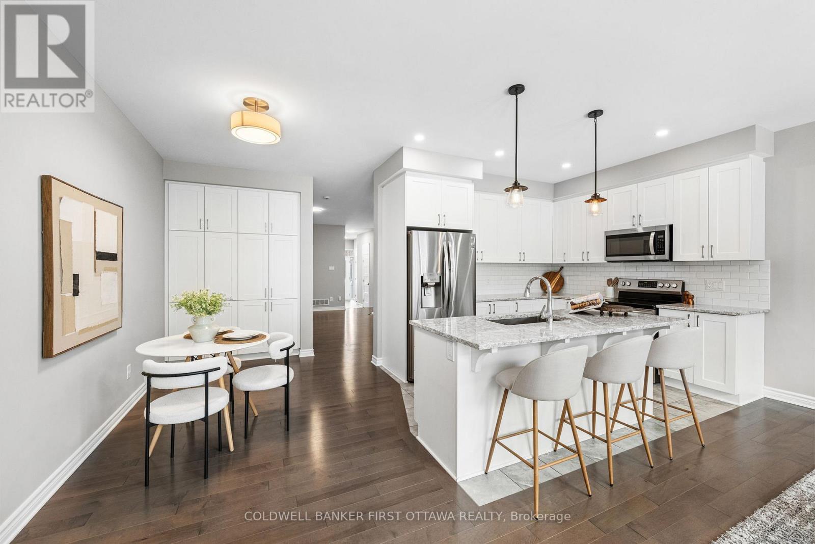 426 Warmstone Drive, Ottawa, Ontario  K2S 0W2 - Photo 10 - X12807872