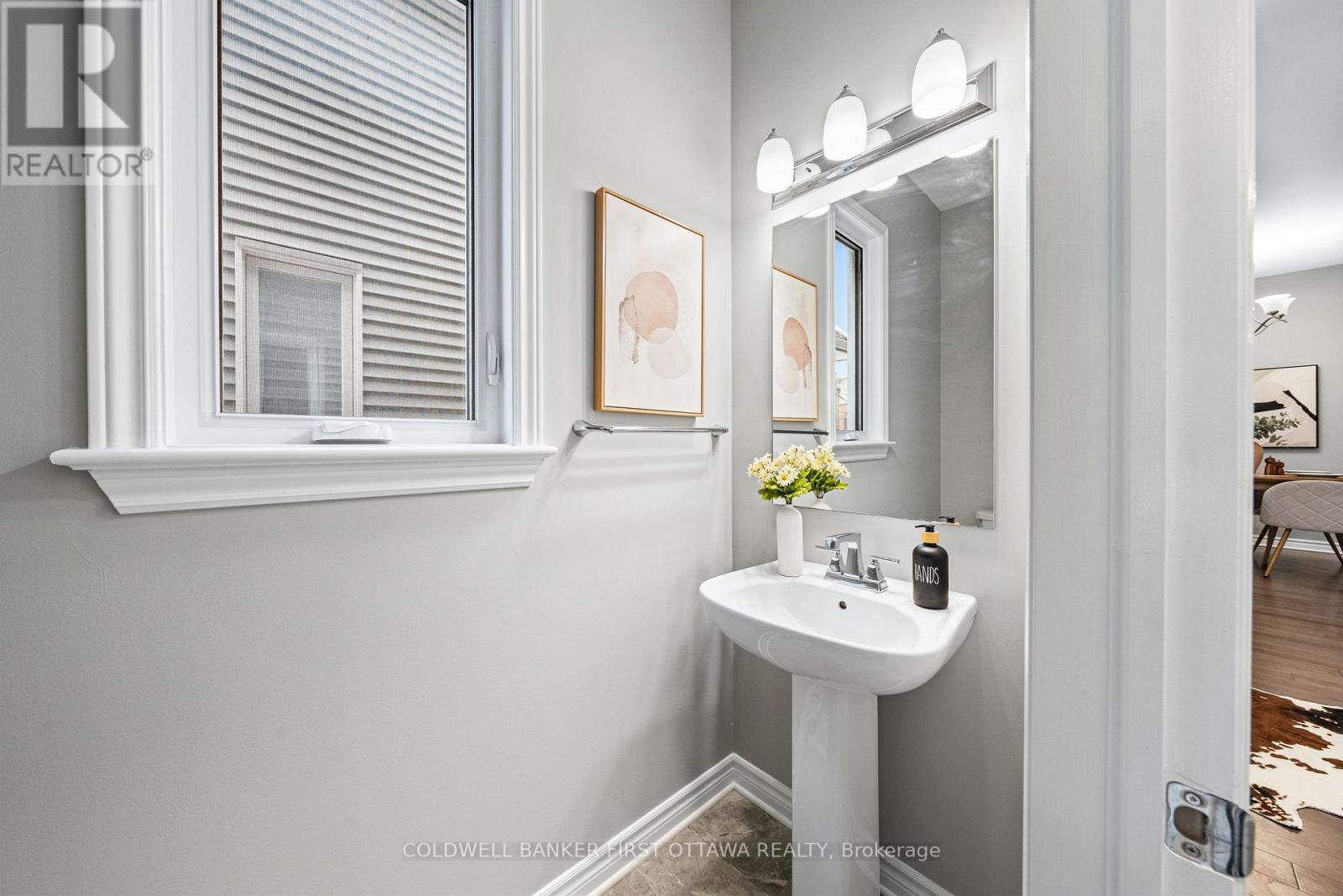 426 Warmstone Drive, Ottawa, Ontario  K2S 0W2 - Photo 20 - X12807872