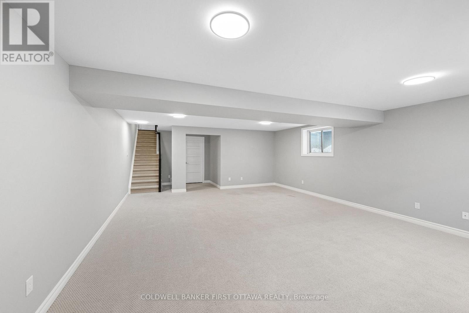 426 Warmstone Drive, Ottawa, Ontario  K2S 0W2 - Photo 33 - X12807872