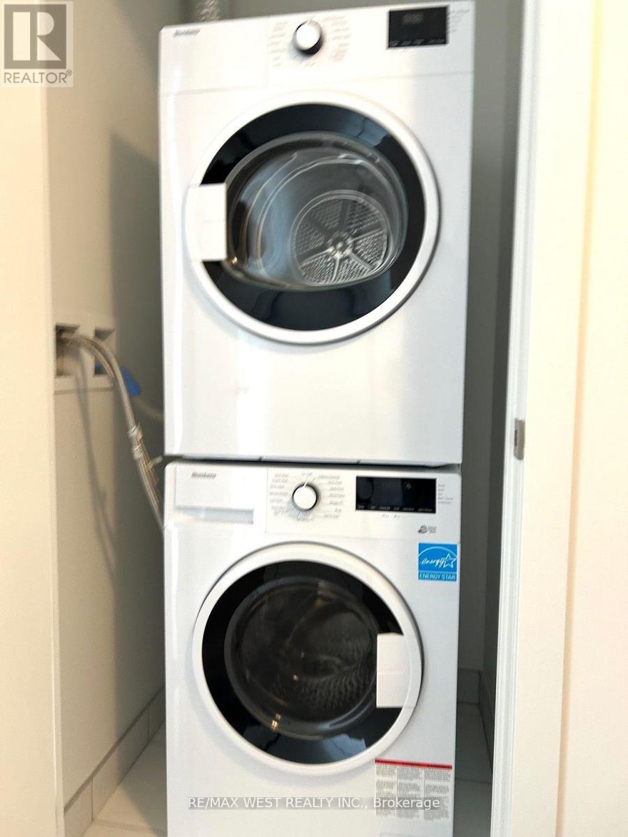 1608 - 1 Quarrington Lane, Toronto, Ontario  M3C 0S4 - Photo 10 - C12808134