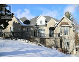 369 COVENTRY HILL TRAIL, Newmarket, Ontario
