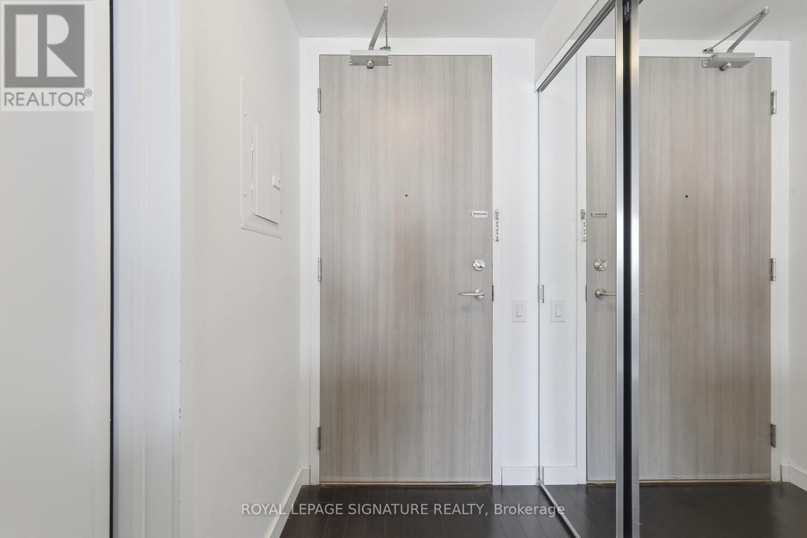 2805 - 390 Cherry Street, Toronto, Ontario  M5A 0E2 - Photo 3 - C12802196