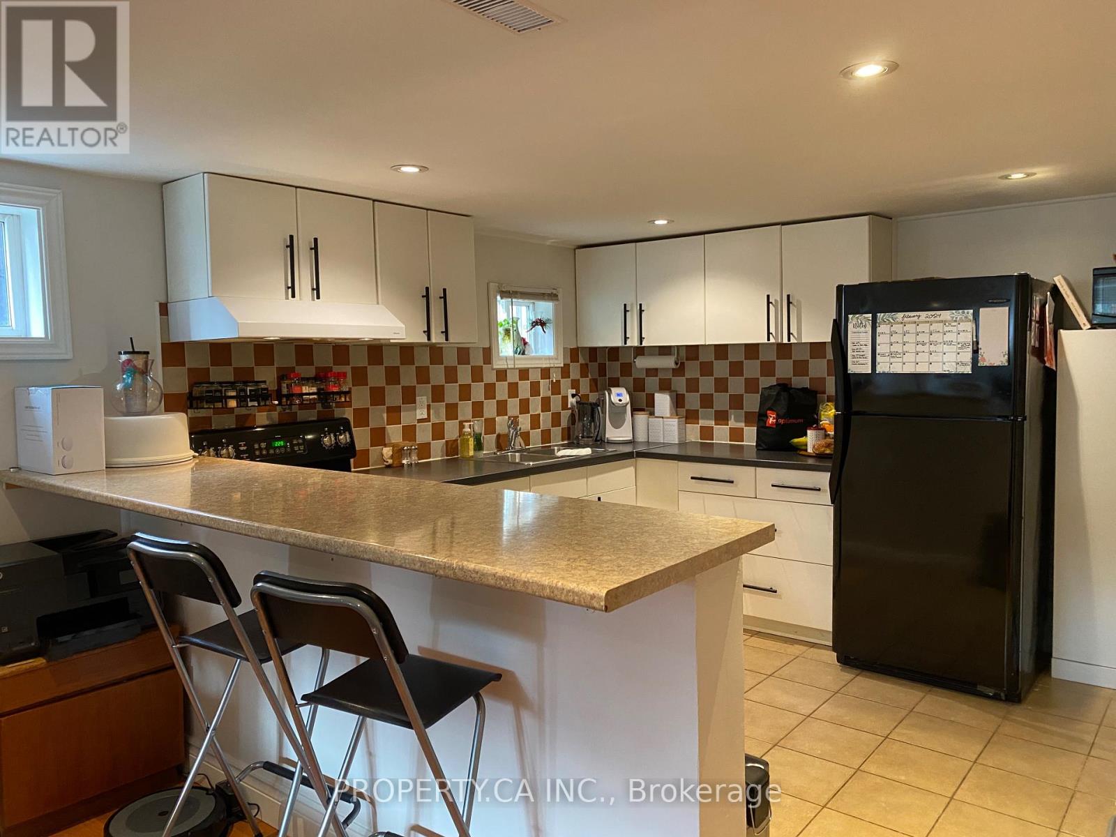 Lwr Lvl - 1067 Edgeleigh Avenue, Mississauga, Ontario  L5E 2G2 - Photo 5 - W12808132