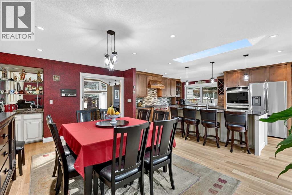 80 Oakmount Way Sw, Calgary, Alberta  T2V 4Y1 - Photo 20 - A2284151