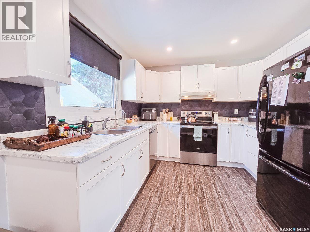 211 Eighth Avenue N, Yorkton, Saskatchewan  S3N 0W8 - Photo 8 - SK028901