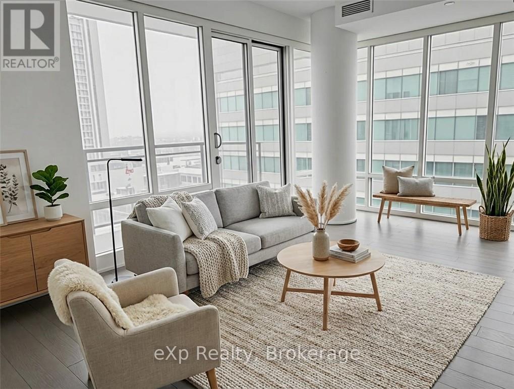 1010 - 85 Duke Street W, Kitchener, Ontario  N2H 0B7 - Photo 2 - X12808192