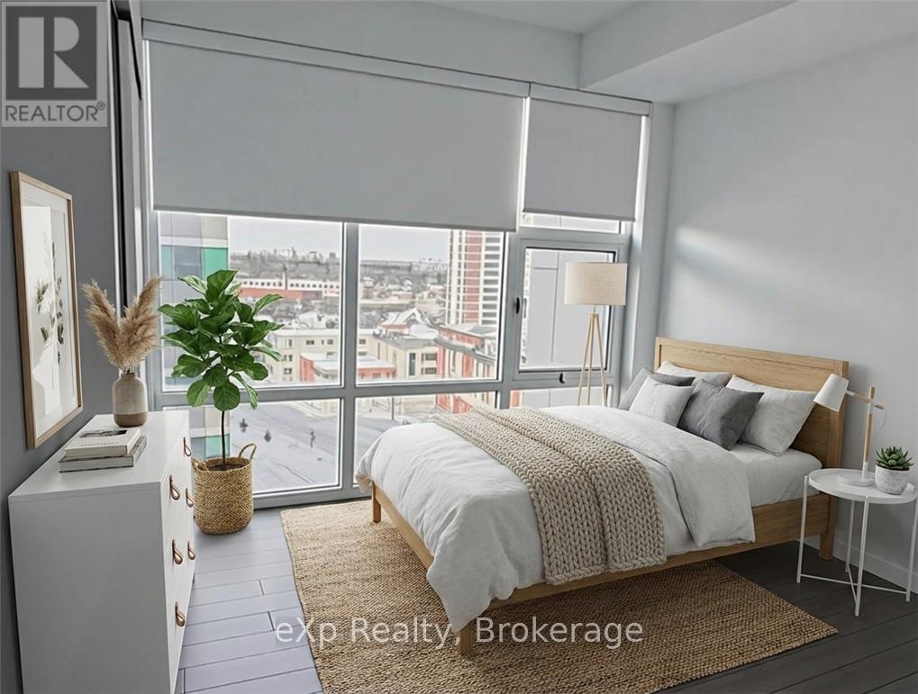 1010 - 85 Duke Street W, Kitchener, Ontario  N2H 0B7 - Photo 3 - X12808192