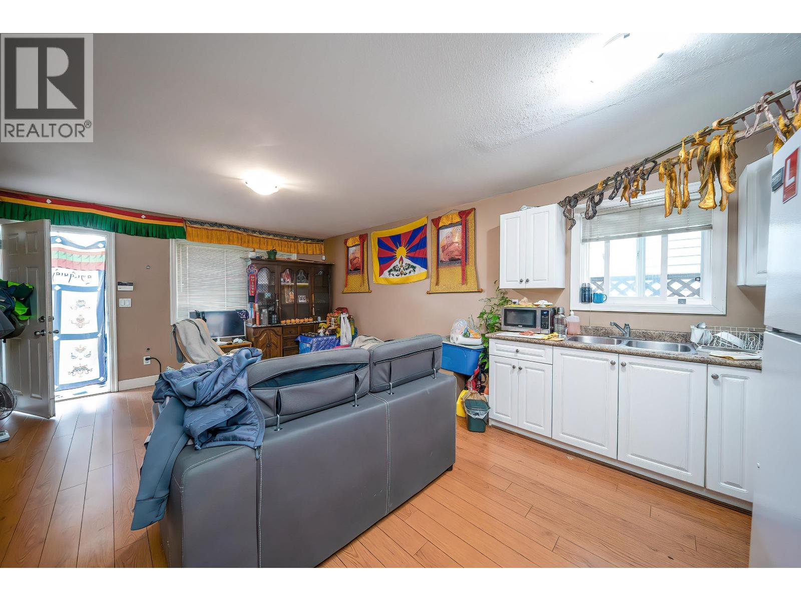 7987 13th Ave, Burnaby, British Columbia  V3N 2E8 - Photo 35 - R3092098