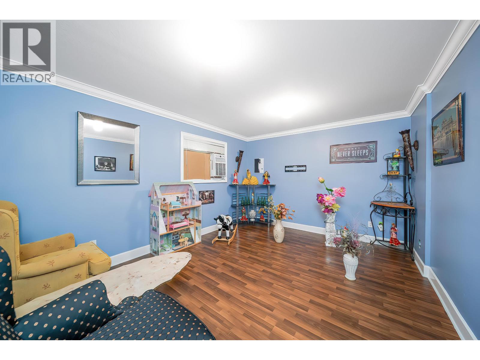 7987 13th Ave, Burnaby, British Columbia  V3N 2E8 - Photo 32 - R3092098