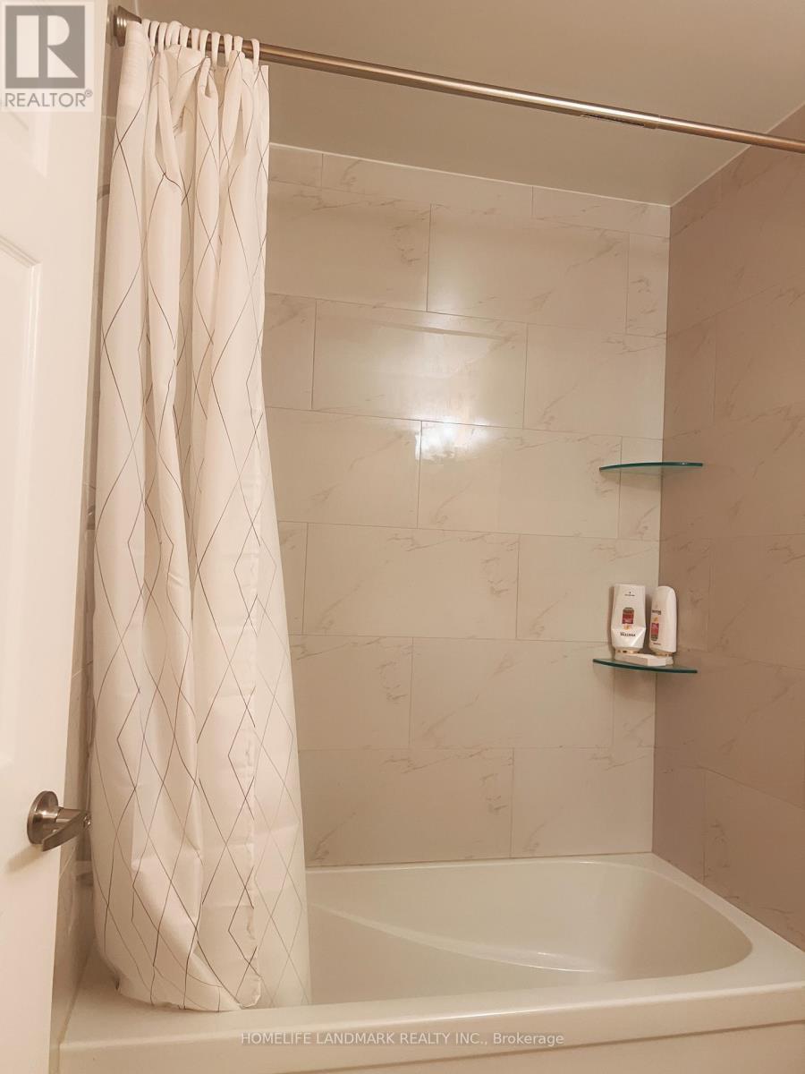 8 Stony Hill Boulevard, Markham, Ontario  L6C 0L6 - Photo 4 - N12807822