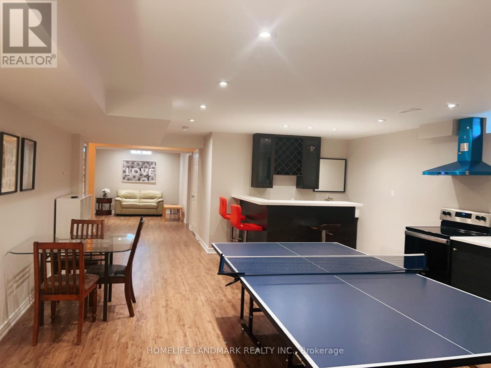 8 Stony Hill Boulevard, Markham, Ontario  L6C 0L6 - Photo 2 - N12807822