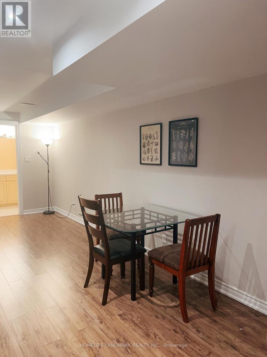 8 Stony Hill Boulevard, Markham, Ontario  L6C 0L6 - Photo 6 - N12807822