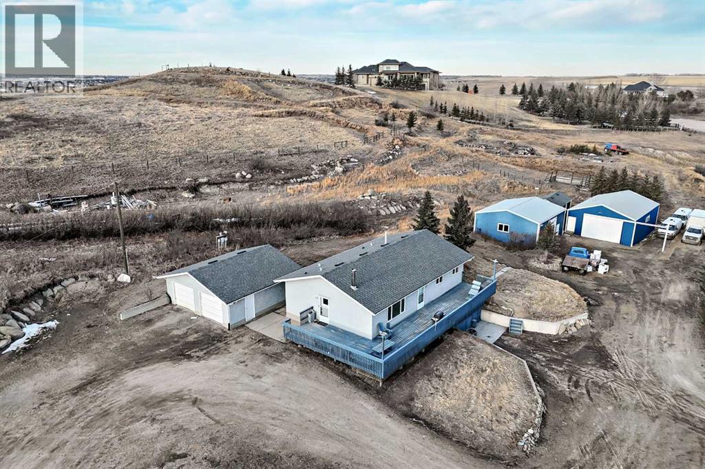 293016 Township Road 264, Rural Rocky View County, Alberta  T4A 0N3 - Photo 4 - A2285255