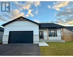 18 DURANT STREET, Petawawa, Ontario