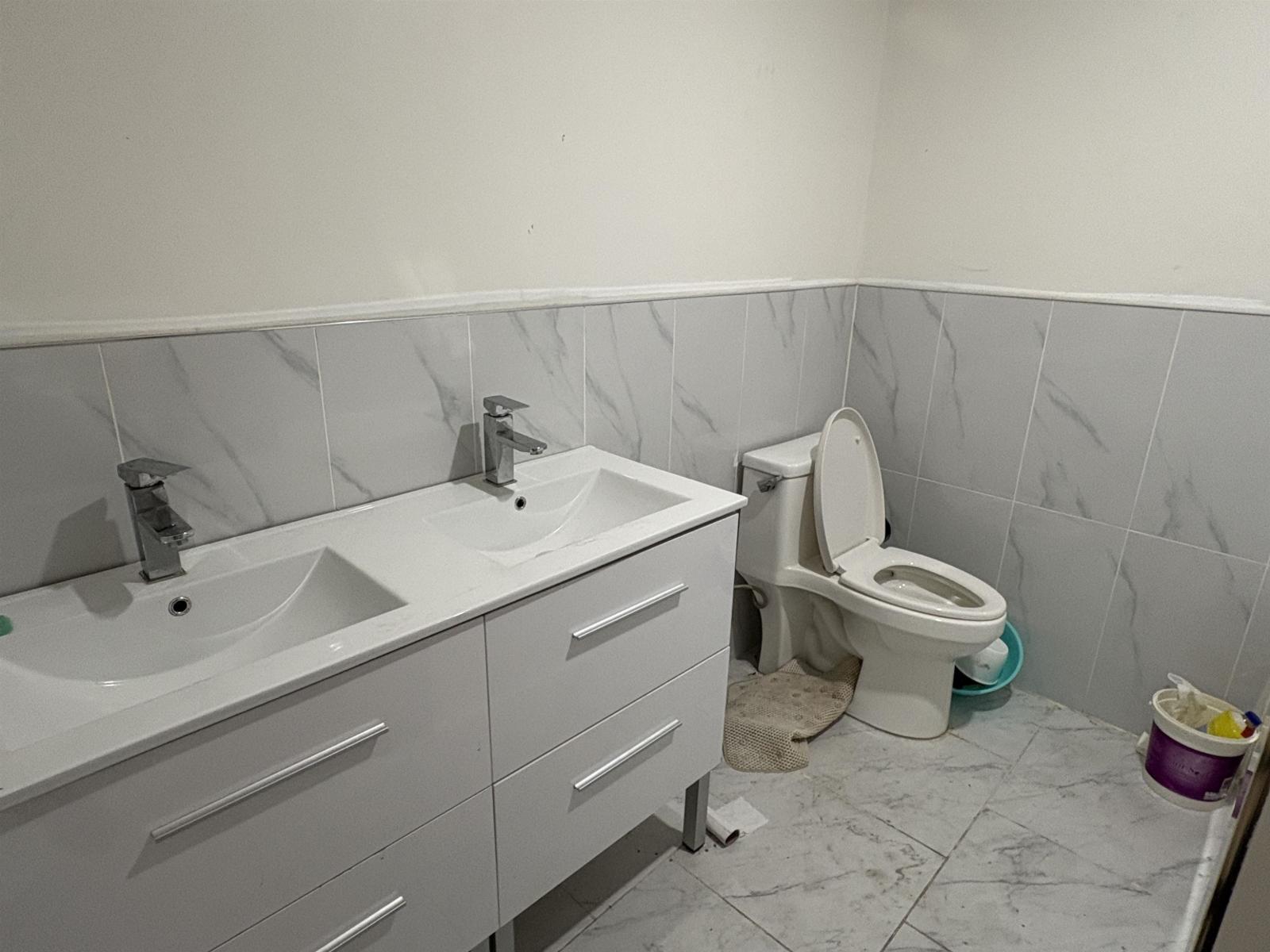 18048 64 Avenue, Surrey, British Columbia  V3S 1Z5 - Photo 19 - R3092176