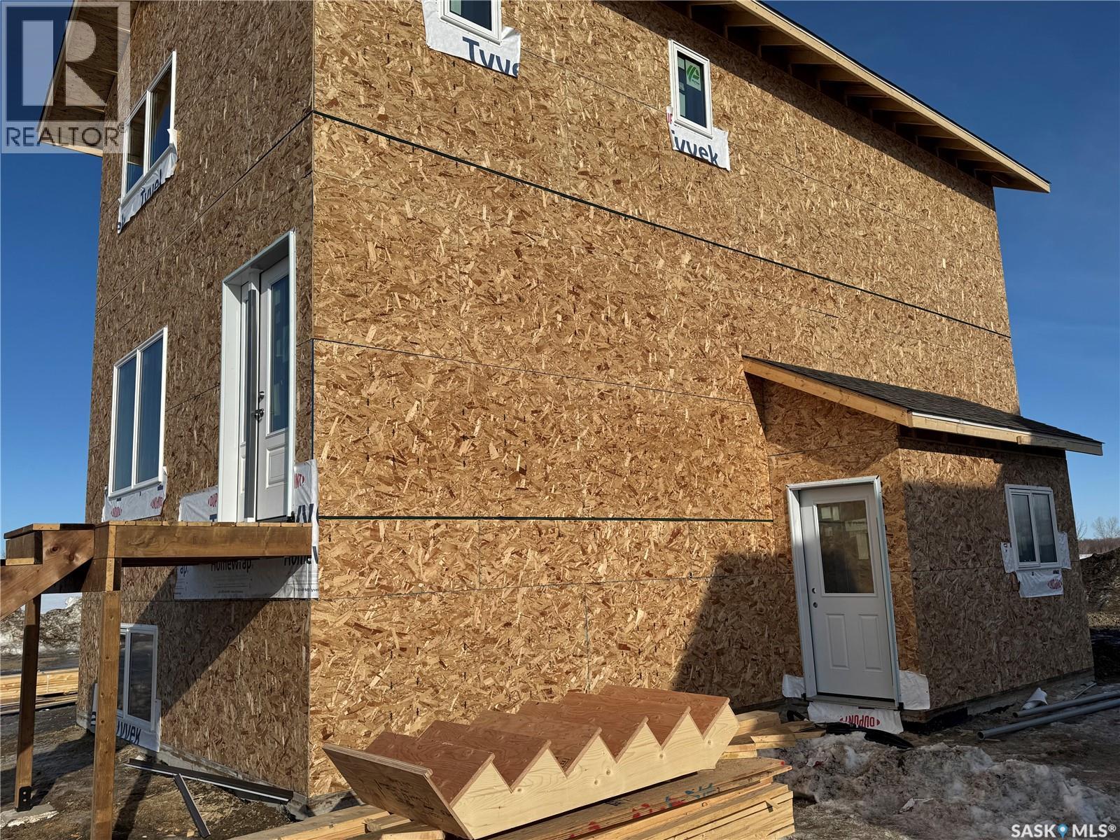 13 Clement Road, Lanigan, Saskatchewan  S0K 2M0 - Photo 4 - SK021988