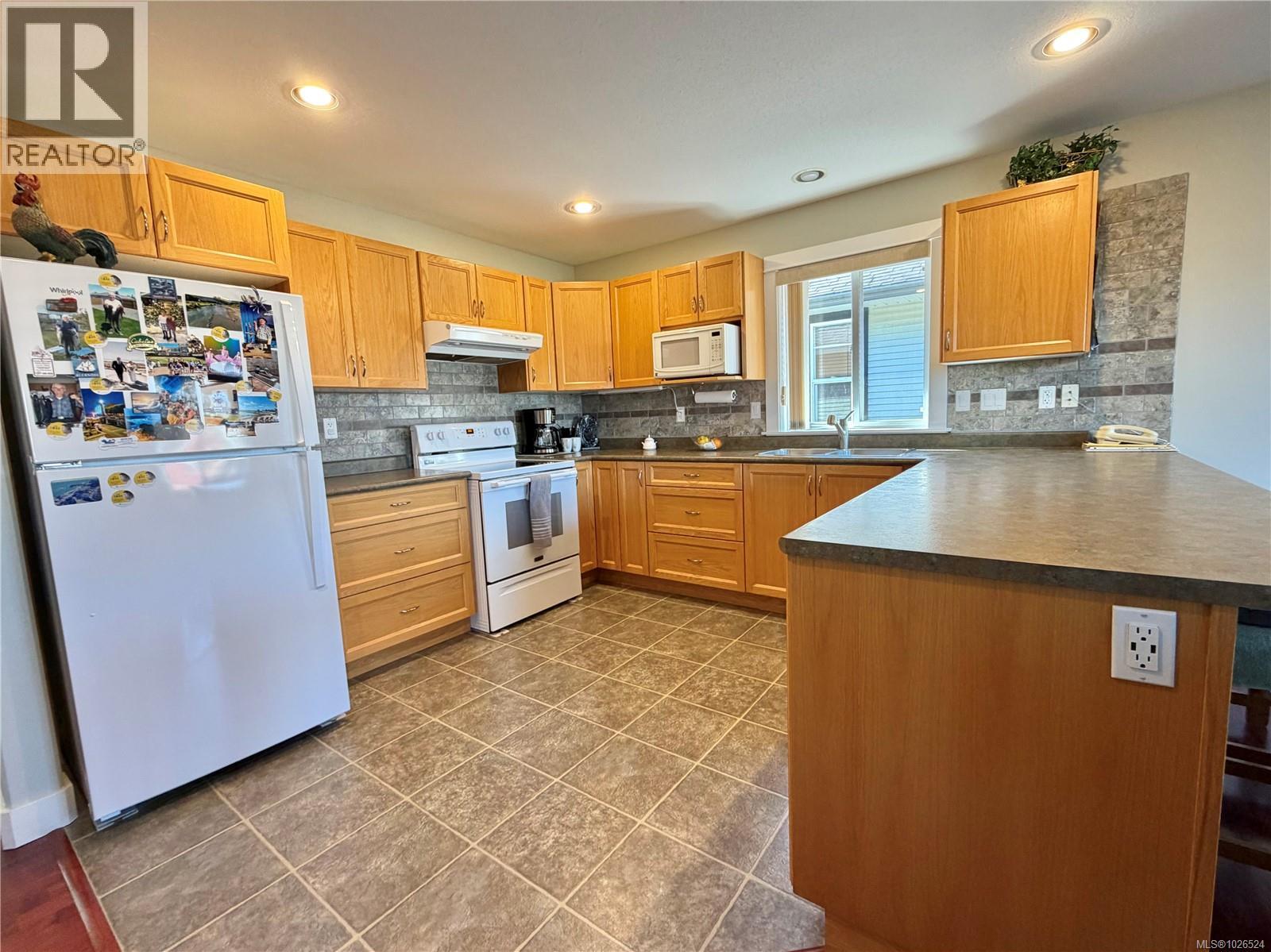 166 Brind'amour Dr, Campbell River, British Columbia  V9H 0A2 - Photo 5 - 1026524